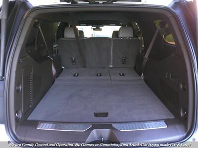 2021 Chevrolet Suburban Z71   - Photo 10 - Mesa, AZ 85202