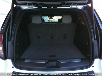 2021 Chevrolet Suburban Z71   - Photo 9 - Mesa, AZ 85202