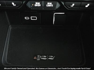 2021 Chevrolet Suburban Z71   - Photo 48 - Mesa, AZ 85202