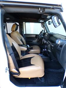 2018 Jeep Wrangler JK Unlimited Golden Eagle   - Photo 27 - Mesa, AZ 85202