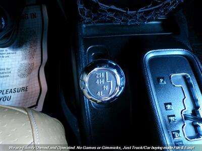 2018 Jeep Wrangler JK Unlimited Golden Eagle   - Photo 38 - Mesa, AZ 85202