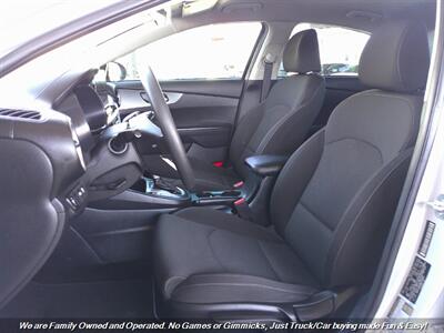 2021 Kia Forte LXS   - Photo 13 - Mesa, AZ 85202