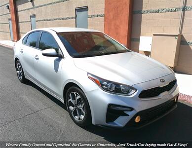 2021 Kia Forte LXS   - Photo 1 - Mesa, AZ 85202