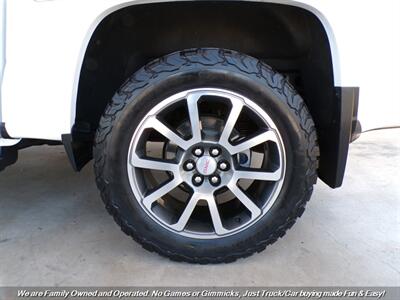 2018 GMC Canyon Crew Cab Denali   - Photo 50 - Mesa, AZ 85202