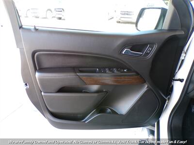 2018 GMC Canyon Crew Cab Denali   - Photo 12 - Mesa, AZ 85202