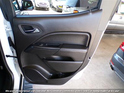 2018 GMC Canyon Crew Cab Denali   - Photo 28 - Mesa, AZ 85202