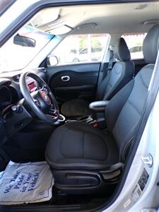 2014 Kia Soul + - Photo 16 - Mesa, AZ 85202