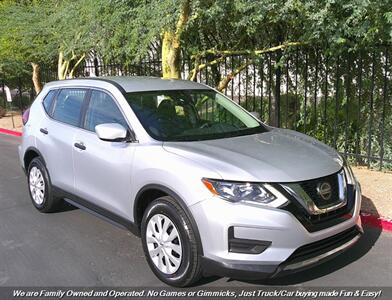 2019 Nissan Rogue S   - Photo 1 - Mesa, AZ 85202