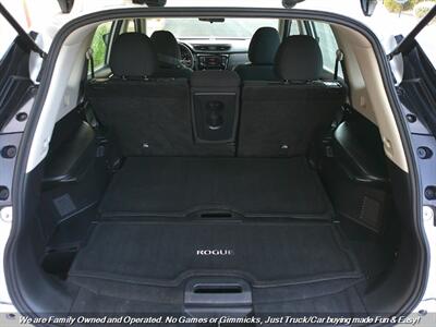 2019 Nissan Rogue S   - Photo 9 - Mesa, AZ 85202
