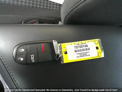 2019 Dodge Challenger R/T   - Photo 44 - Mesa, AZ 85202