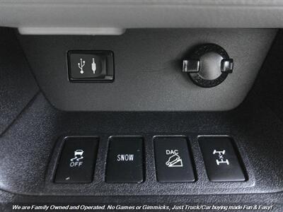 2015 Toyota Highlander Limited   - Photo 44 - Mesa, AZ 85202