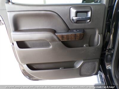 2015 GMC Sierra 1500 Denali   - Photo 15 - Mesa, AZ 85202