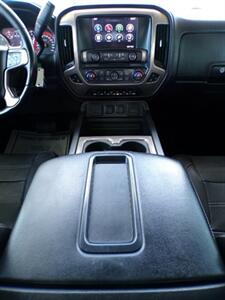 2015 GMC Sierra 1500 Denali   - Photo 29 - Mesa, AZ 85202