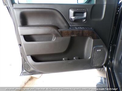 2015 GMC Sierra 1500 Denali   - Photo 9 - Mesa, AZ 85202