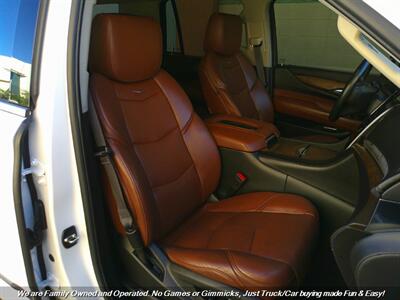 2017 Cadillac Escalade Luxury   - Photo 36 - Mesa, AZ 85202