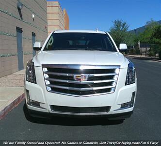 2017 Cadillac Escalade Luxury   - Photo 2 - Mesa, AZ 85202