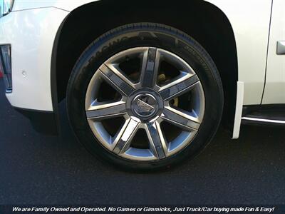 2017 Cadillac Escalade Luxury   - Photo 63 - Mesa, AZ 85202