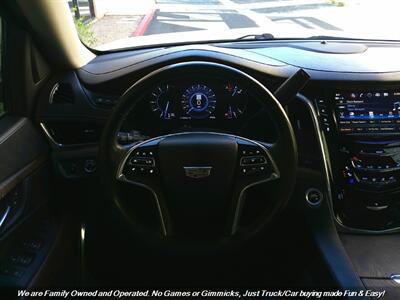 2017 Cadillac Escalade Luxury   - Photo 15 - Mesa, AZ 85202