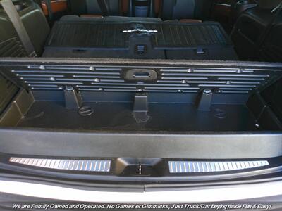 2017 Cadillac Escalade Luxury   - Photo 59 - Mesa, AZ 85202