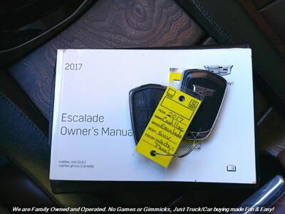 2017 Cadillac Escalade Luxury   - Photo 65 - Mesa, AZ 85202