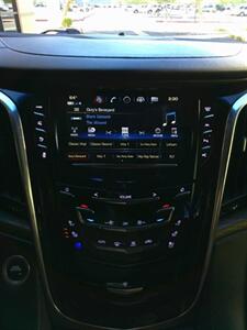 2017 Cadillac Escalade Luxury   - Photo 47 - Mesa, AZ 85202