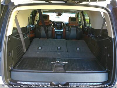 2017 Cadillac Escalade Luxury   - Photo 12 - Mesa, AZ 85202