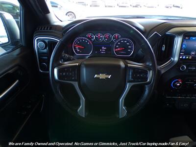 2020 Chevrolet Silverado 1500 Crew Cab LT   - Photo 13 - Mesa, AZ 85202