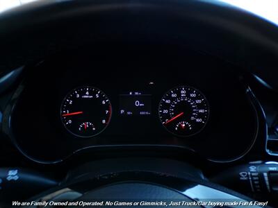 2021 Kia Seltos EX   - Photo 10 - Mesa, AZ 85202