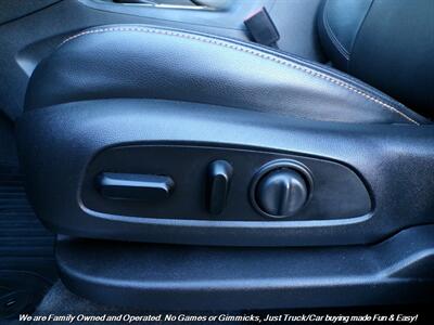 2018 Chevrolet Equinox Premier   - Photo 17 - Mesa, AZ 85202