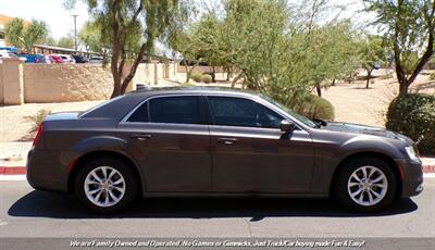 2015 Chrysler 300 Series Limited - Photo 5 - Mesa, AZ 85202