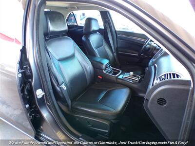 2015 Chrysler 300 Series Limited - Photo 27 - Mesa, AZ 85202