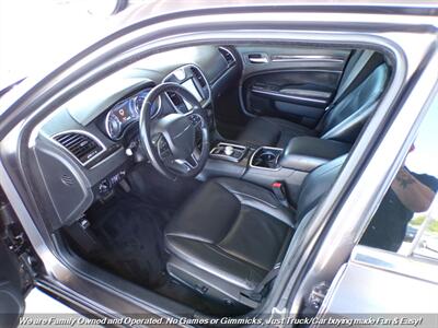 2015 Chrysler 300 Series Limited - Photo 14 - Mesa, AZ 85202