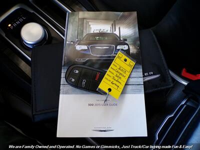 2015 Chrysler 300 Series Limited - Photo 52 - Mesa, AZ 85202