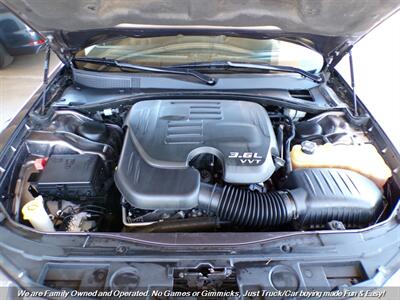 2015 Chrysler 300 Series Limited - Photo 54 - Mesa, AZ 85202