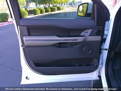 2018 Ford Expedition XLT - Photo 13 - Mesa, AZ 85202