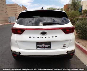 2022 Kia Sportage Nightfall   - Photo 4 - Mesa, AZ 85202