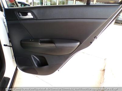 2022 Kia Sportage Nightfall   - Photo 19 - Mesa, AZ 85202