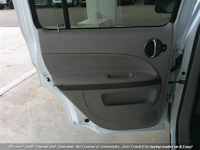 2006 Chevrolet HHR LT   - Photo 20 - Mesa, AZ 85202