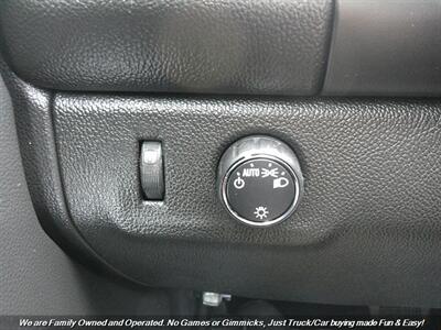 2016 Chevrolet Colorado Crew Cab LT   - Photo 40 - Mesa, AZ 85202