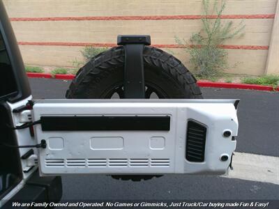 2018 Jeep Wrangler JK Unlimited Sport S   - Photo 11 - Mesa, AZ 85202