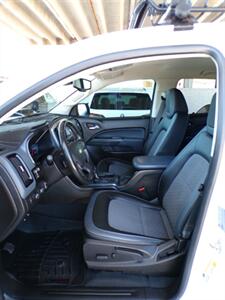 2021 Chevrolet Colorado Crew Cab Z71   - Photo 15 - Mesa, AZ 85202