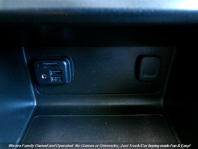 2021 Chevrolet Colorado Crew Cab Z71   - Photo 43 - Mesa, AZ 85202