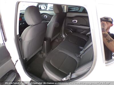 2015 Kia Soul   - Photo 17 - Mesa, AZ 85202