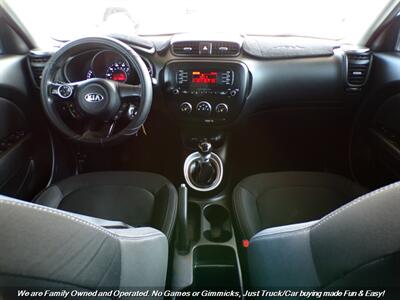 2015 Kia Soul   - Photo 29 - Mesa, AZ 85202