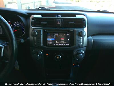 2015 Toyota 4Runner SR5   - Photo 41 - Mesa, AZ 85202