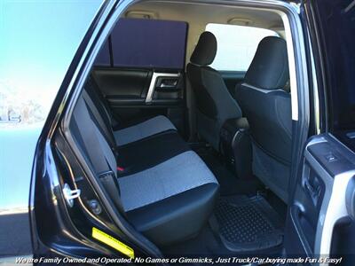 2015 Toyota 4Runner SR5   - Photo 25 - Mesa, AZ 85202