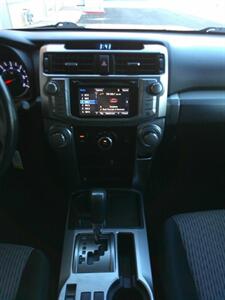 2015 Toyota 4Runner SR5   - Photo 40 - Mesa, AZ 85202