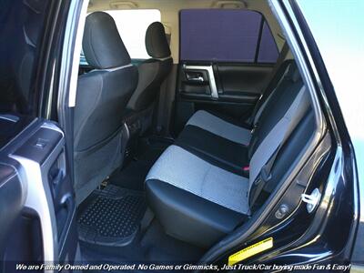 2015 Toyota 4Runner SR5   - Photo 21 - Mesa, AZ 85202