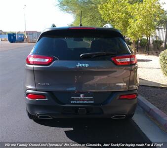 2018 Jeep Cherokee Latitude Plus   - Photo 4 - Mesa, AZ 85202