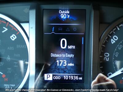 2023 Toyota Tacoma TRD Off-Road - Photo 11 - Mesa, AZ 85202